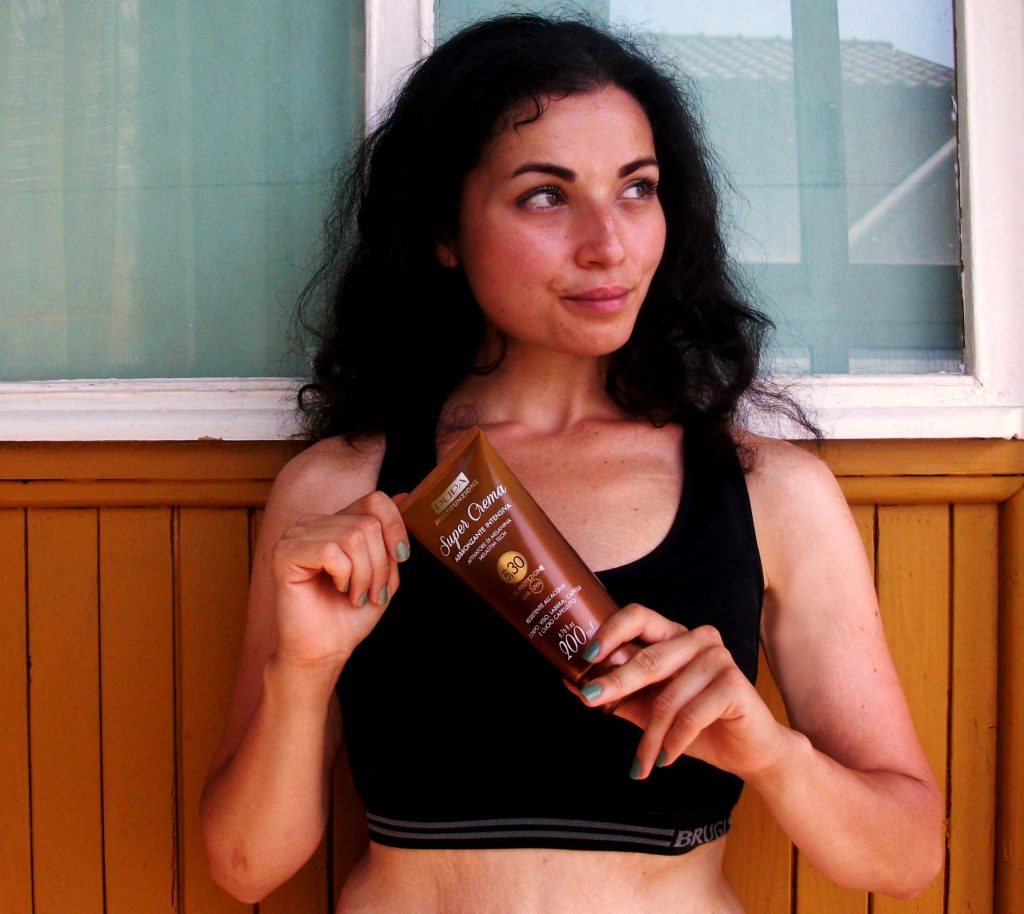 Pupa-Super-Crema-Abbronzante-Intensiva-stimolatore-melanina-provato da-Valentina-Chirico