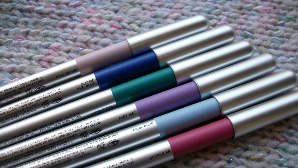 Marc-Jacob-Beauty-Highliner-Matte-for-rainbow-freckles